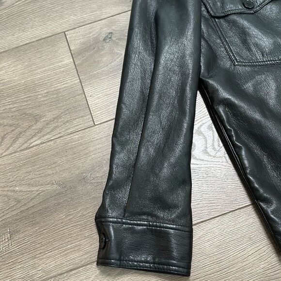 Wilfred By Aritzia Vegan Leather Shirt Jacket Black Shacket Size Small - Picture 4 of 13